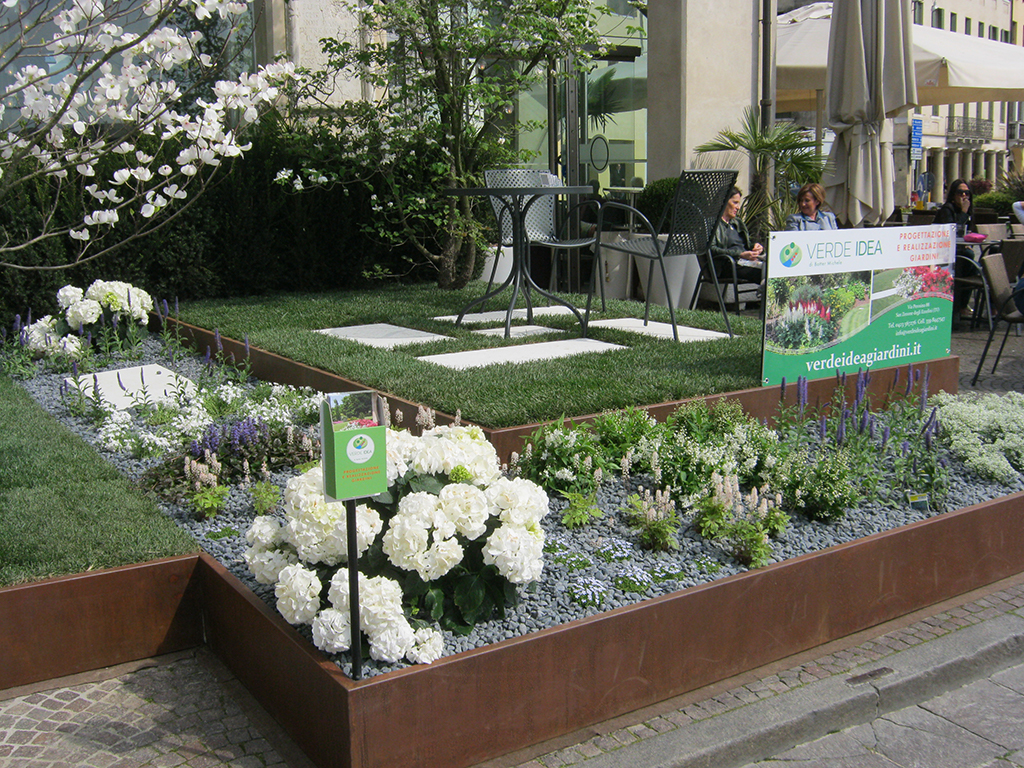 Immagine di un allestimento dimostrativo di un giardino